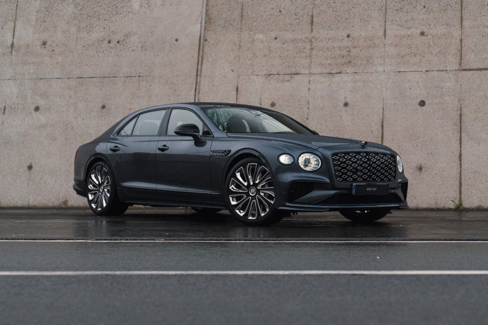 Bentley Flying Spur Mulliner imagem 3