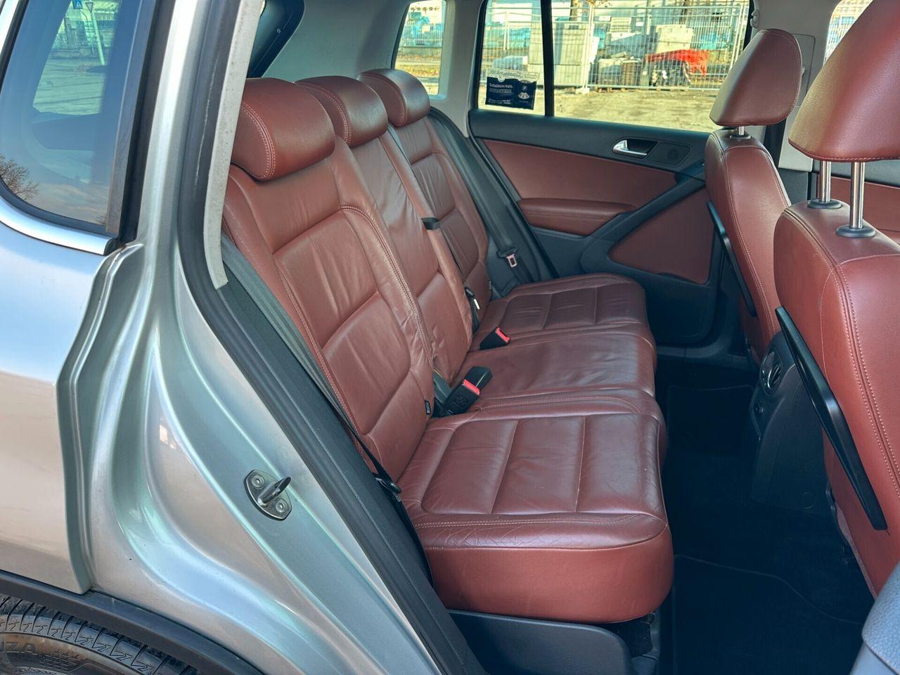 Volkswagen Tiguan 2011 — photo 15