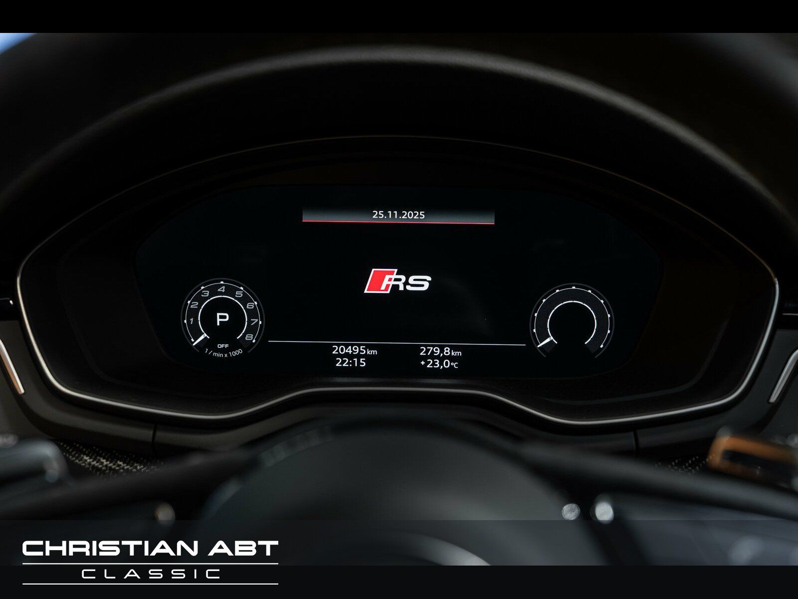 Fahrzeugabbildung Audi RS 4 Competition Plus Panorama * B&O * Keyless