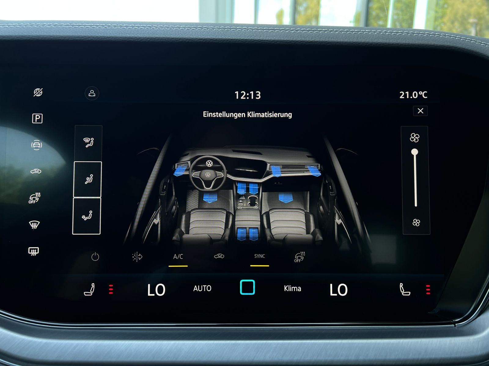 Fahrzeugabbildung Volkswagen Touareg 3.0 TDI 4MOTION *AHK, Luft, Leder, ACC,