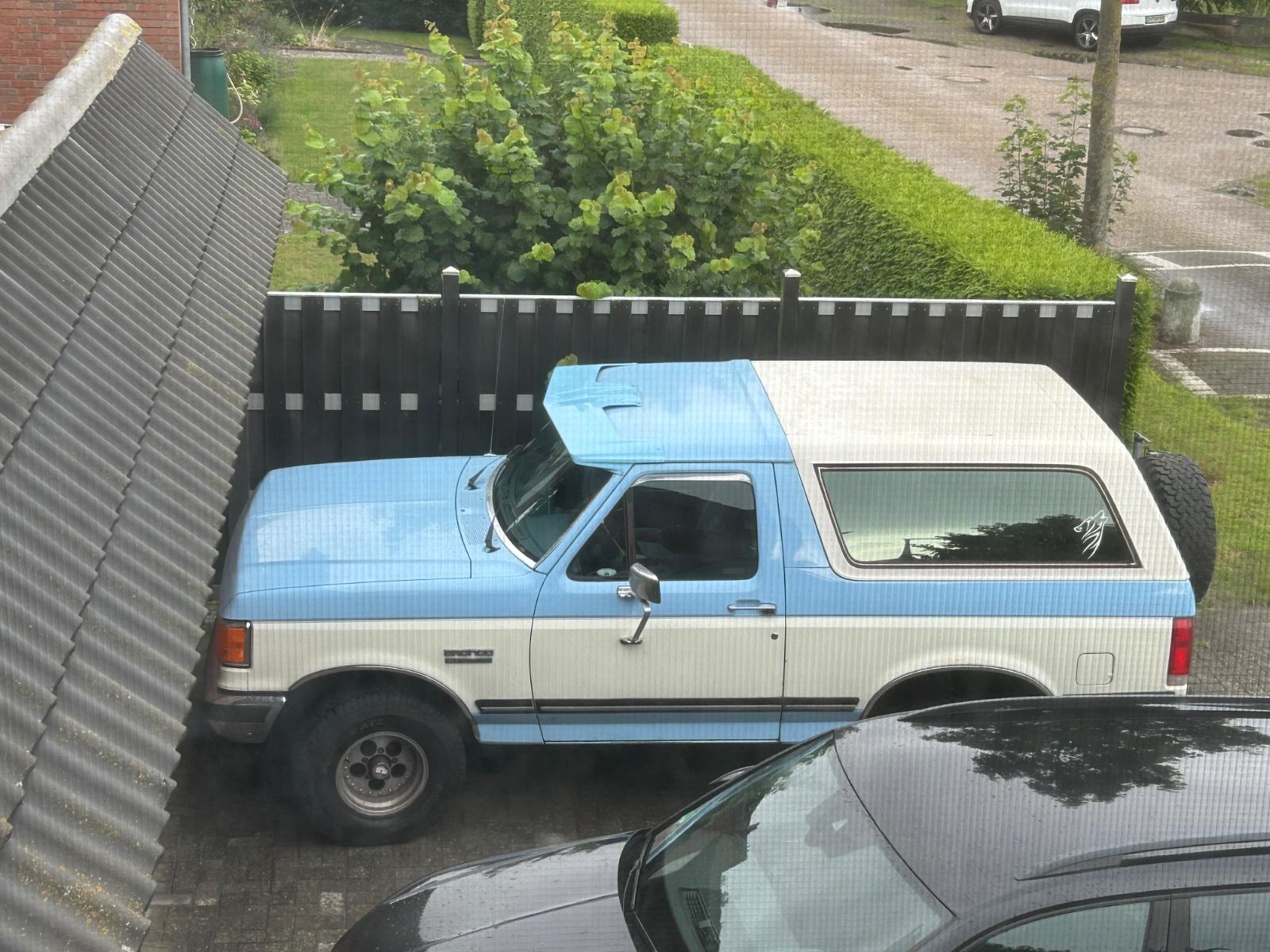 Ford Bronco XLT