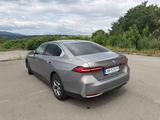 BMW 520d xDrive A - - BMW 520 Hybrid (Diesel/Elektro)