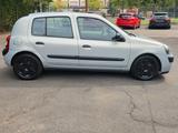 Renault Clio Expression 1.4 16V*AUTOMATIK*KLIMA*98PS* - gebrauchte Renault Clio aus dem Jahr 2004