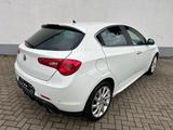 Alfa Romeo Giulietta Super - gebrauchte Alfa Romeo Giulietta aus dem Jahr 2011