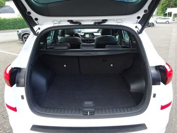 Fotografie 17 des Hyundai Tucson 1.6 N-Line 4WD *PANO*StHZ*DCT* LED