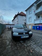 Volkswagen VW Golf IV 1.6 Benzin - Volkswagen Golf aus 2000: Iv