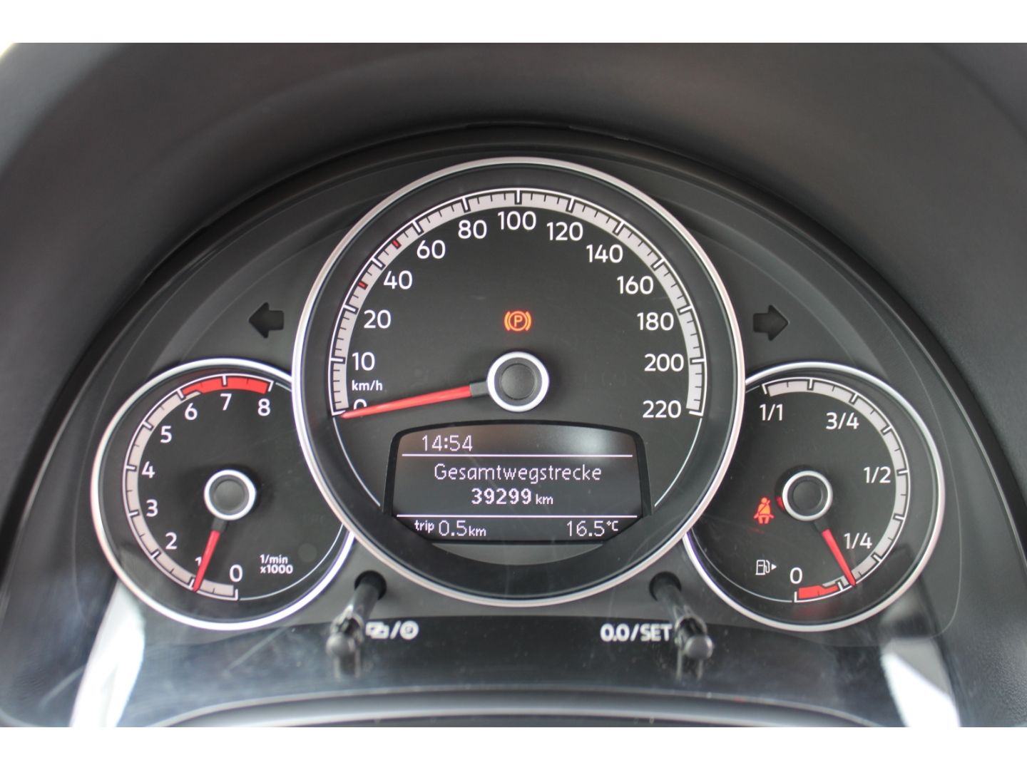 Fahrzeugabbildung Volkswagen up! Basis Klima SHZg GJR Bluetooth Freispr. Radi