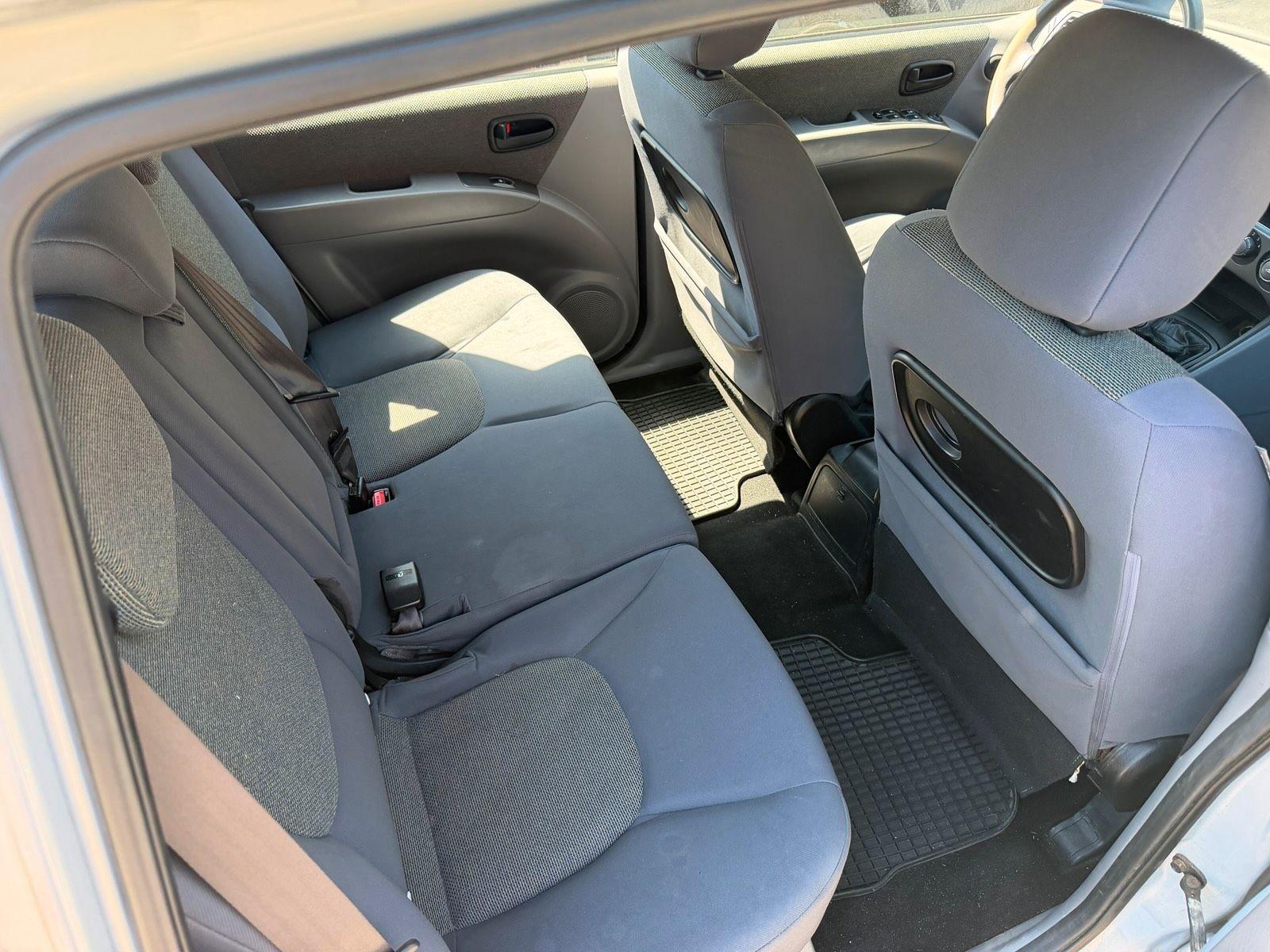 Hyundai Matrix 2005 — photo 8
