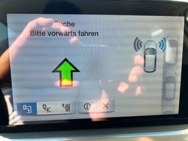 Focus 1,5 EcoBlue 88kW Titanium*Sync3*Kamera*PDC
