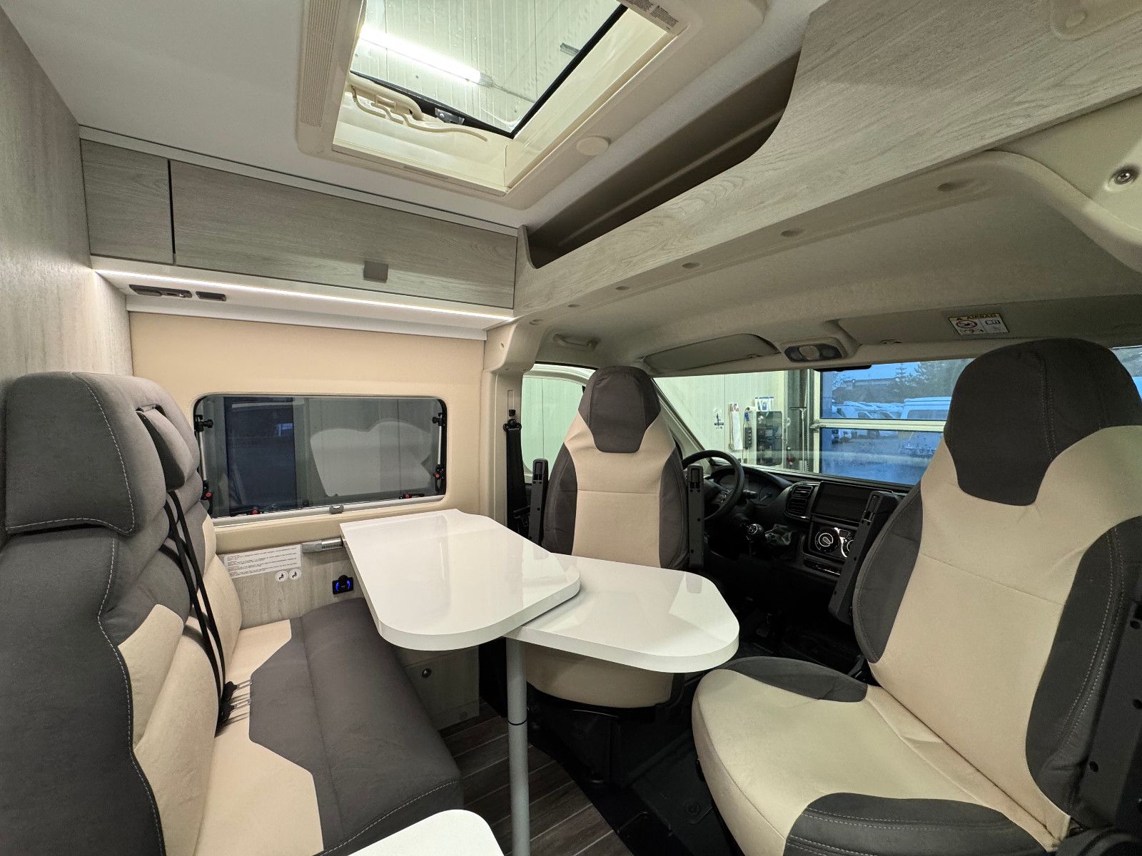 Fahrzeugabbildung Roller Team Livingstone K2 -  3.119€ SPAREN!