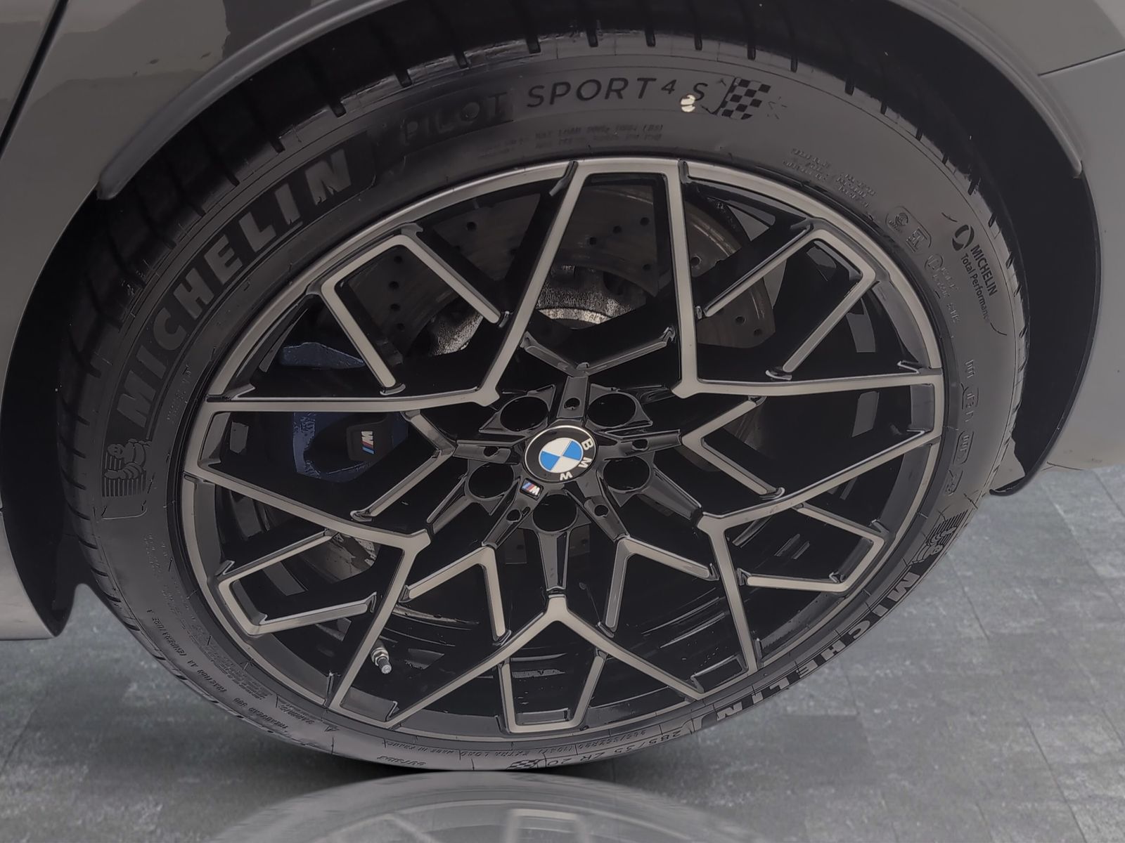 BMW M8 - Bild 17