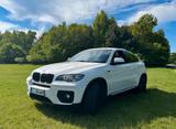 BMW X6 Motor Neu / TÜV Neu/Garantie - BMW X6 M mit Diesel-Antrieb: Automatik