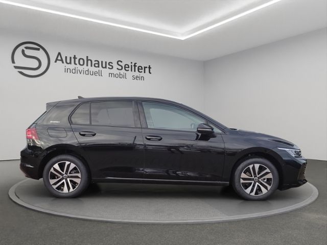 Volkswagen Golf - Bild 7