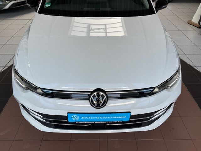 Fahrzeugabbildung Volkswagen Golf 1.5 TSI GOAL NAVI STANDHEIZUNG KAMERA