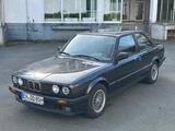BMW 320i TÜV NEU H ZULASSUNG  - BMW 320 aus 1989: 320i