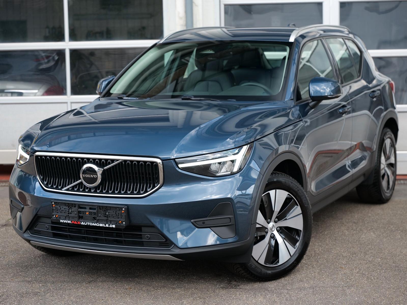 Volvo XC40 B3 Core 2WD LEDER+NAVI+CAM+LED+ACC+KEYLESS