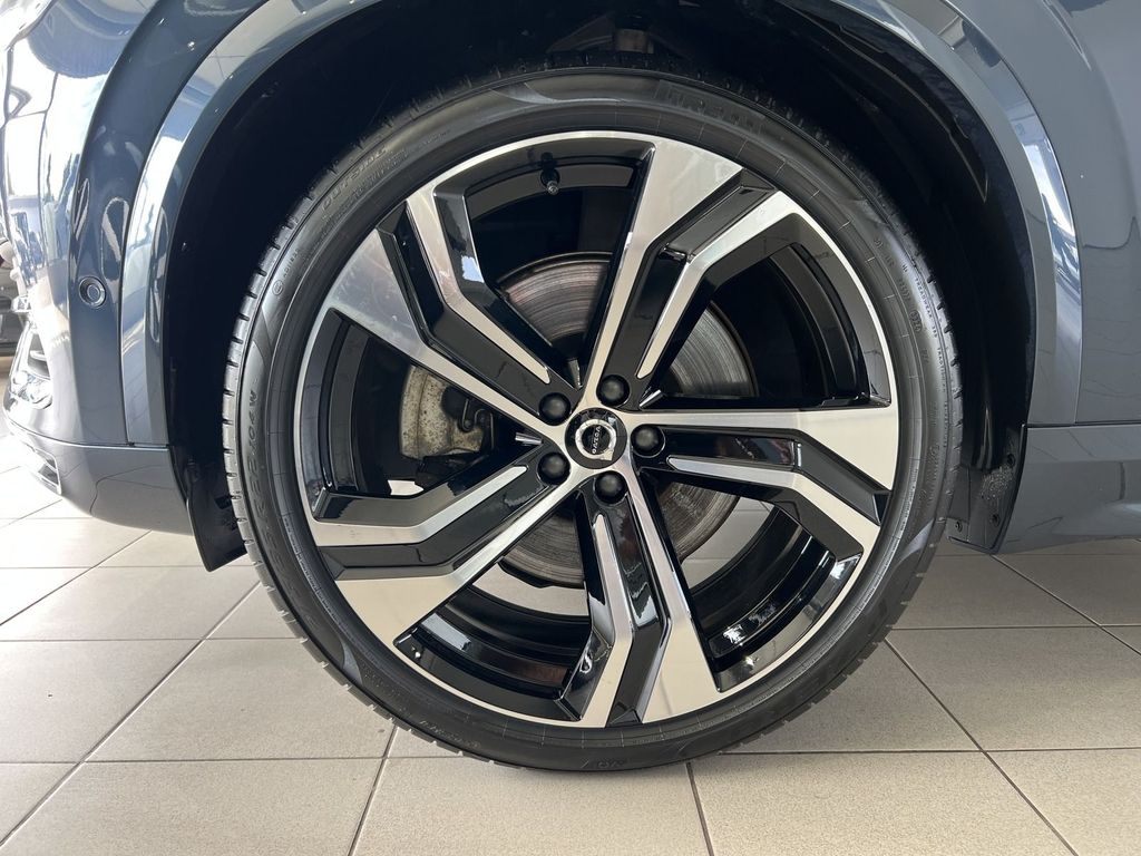 Volvo XC90 T8 Plus Bright Recharge AWD FourC AHK B&W