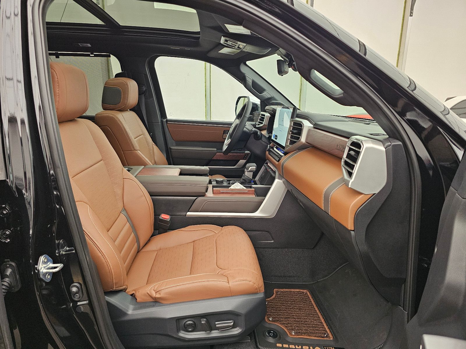 Fahrzeugabbildung Toyota Sequoia 1794 Edition T1: 87.800 EUR ! Stock !!