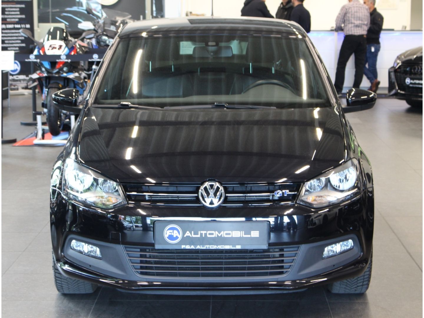 Fahrzeugabbildung Volkswagen Polo V BlueGT 1.4 TSI Klima+ Sitzh+Sportfahrwerk