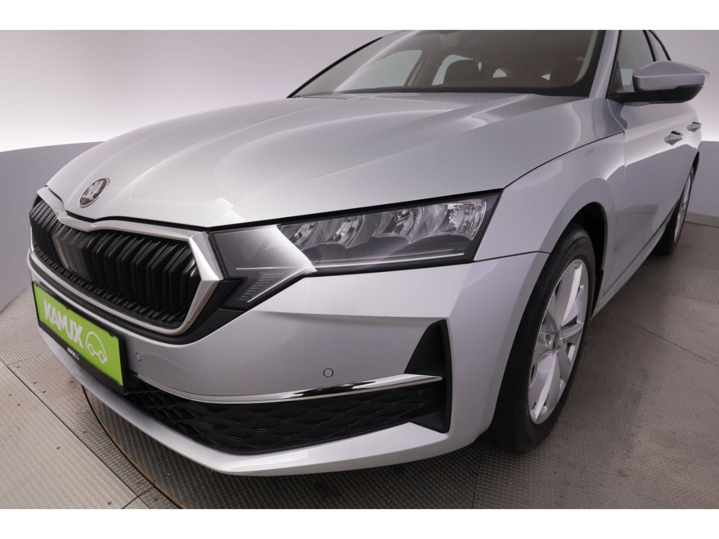 Skoda Octavia 2.0TDI Combi DSG Selection+LED+KAMERA foto 12