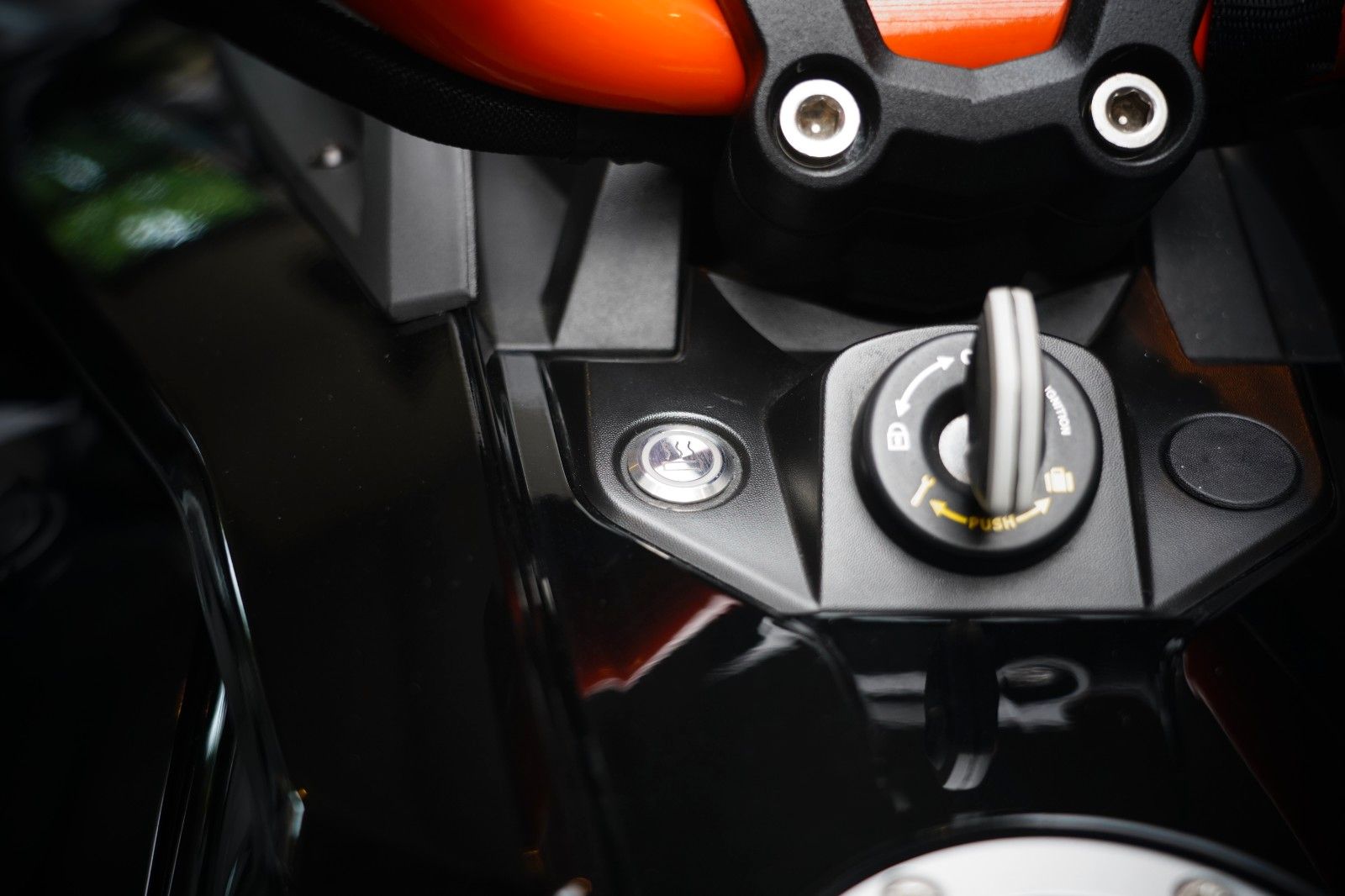 Fahrzeugabbildung Can Am Spyder F3-S Top Zustand seltene Farbe
