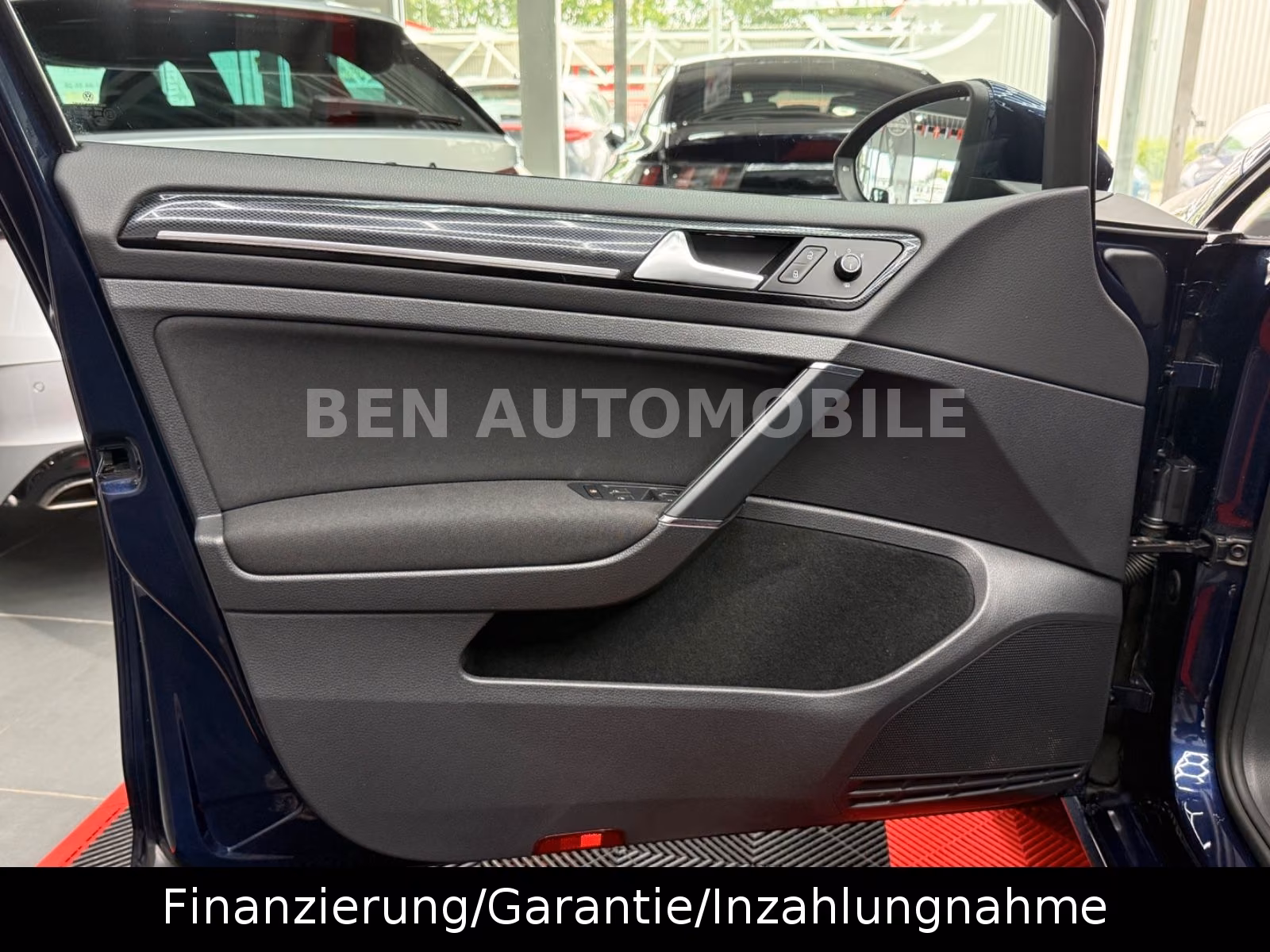 Volkswagen Golf VII Lim. 2.0 TDI Highline BMT PANO*NAVI*PDC