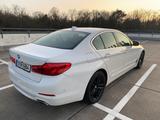 BMW 540i xDrive LuxuryLine/HUD/Massage/DisplayKey/Am - BMW 540 in Berlin