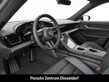صورة 4 لـ 2025 Porsche TAYCAN