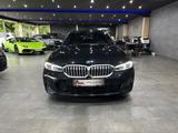 BMW 318 i M Sport /PANORAMA / ACC / KAMERA / HEAD-UP - BMW 318: Automatik, 318i