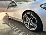 Mercedes-Benz C 63 AMG Mercedes-AMG C 63 S Mercedes-AMG S - Mercedes-Benz C 63 AMG in Düsseldorf