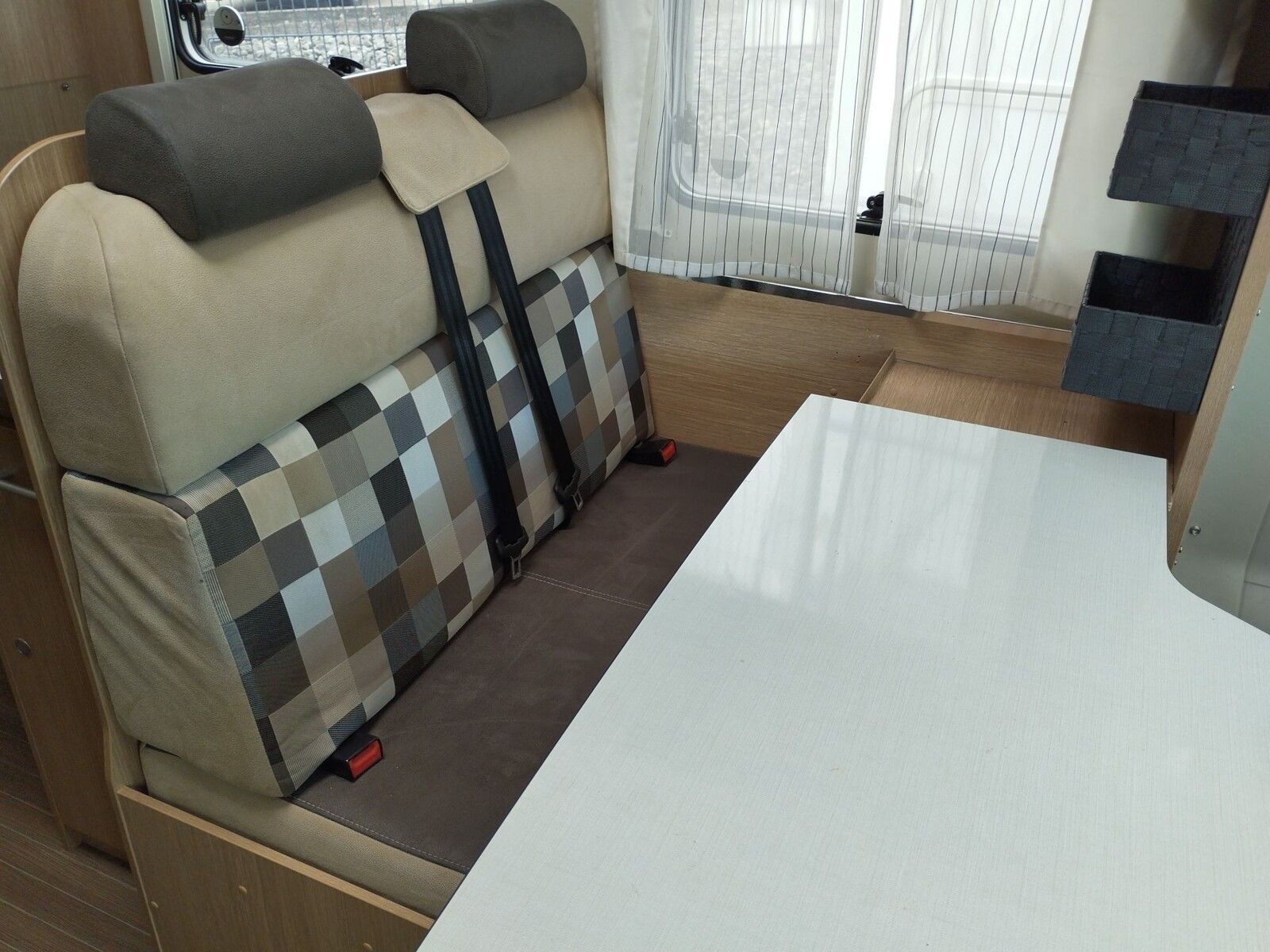 Fahrzeugabbildung Sunlight T 69 S Wechselrichter, SAT+ TV, Solar