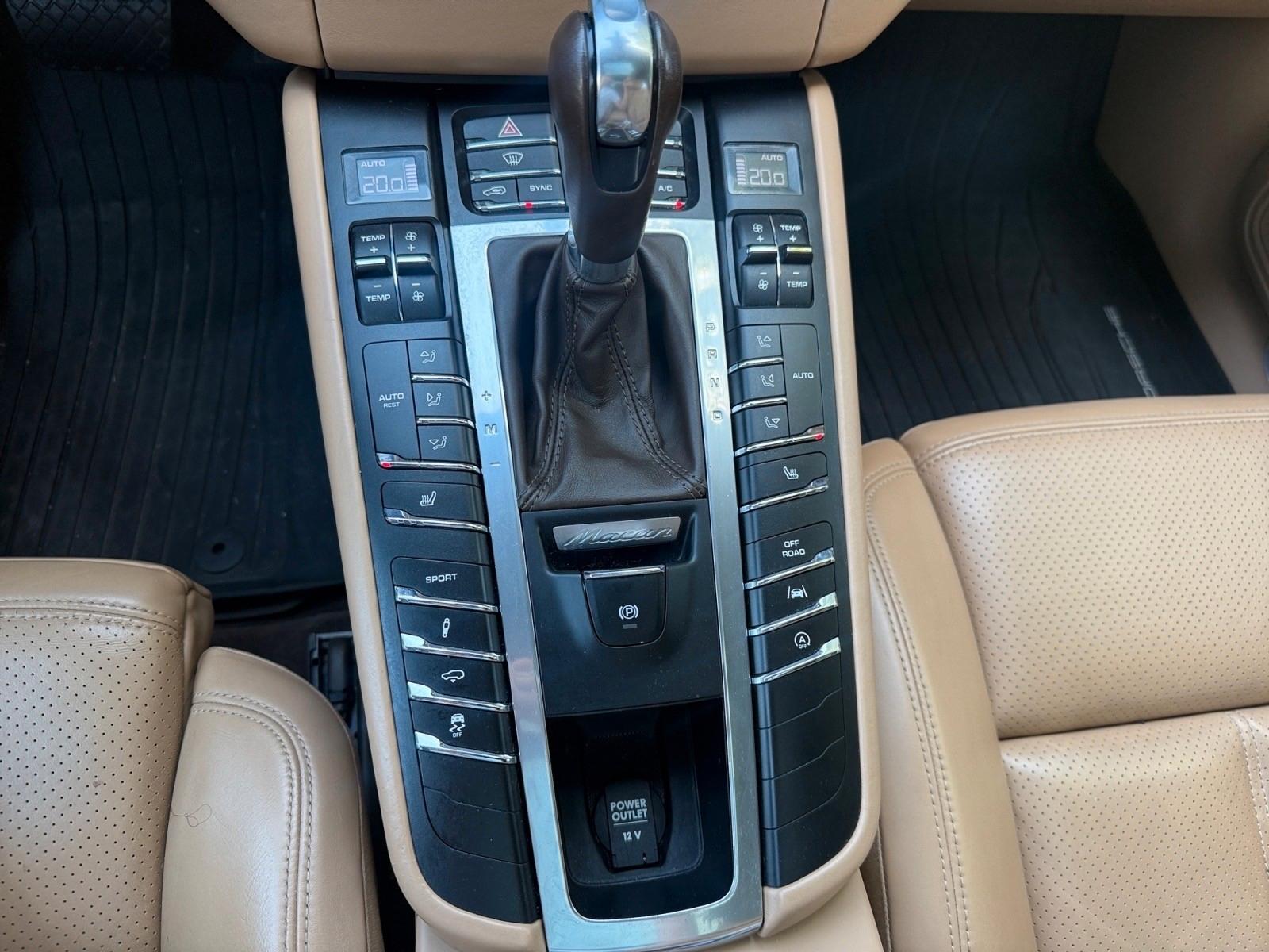 Porsche Macan S Diesel 3.0-Kamera-Pano-Totenwinkel A.