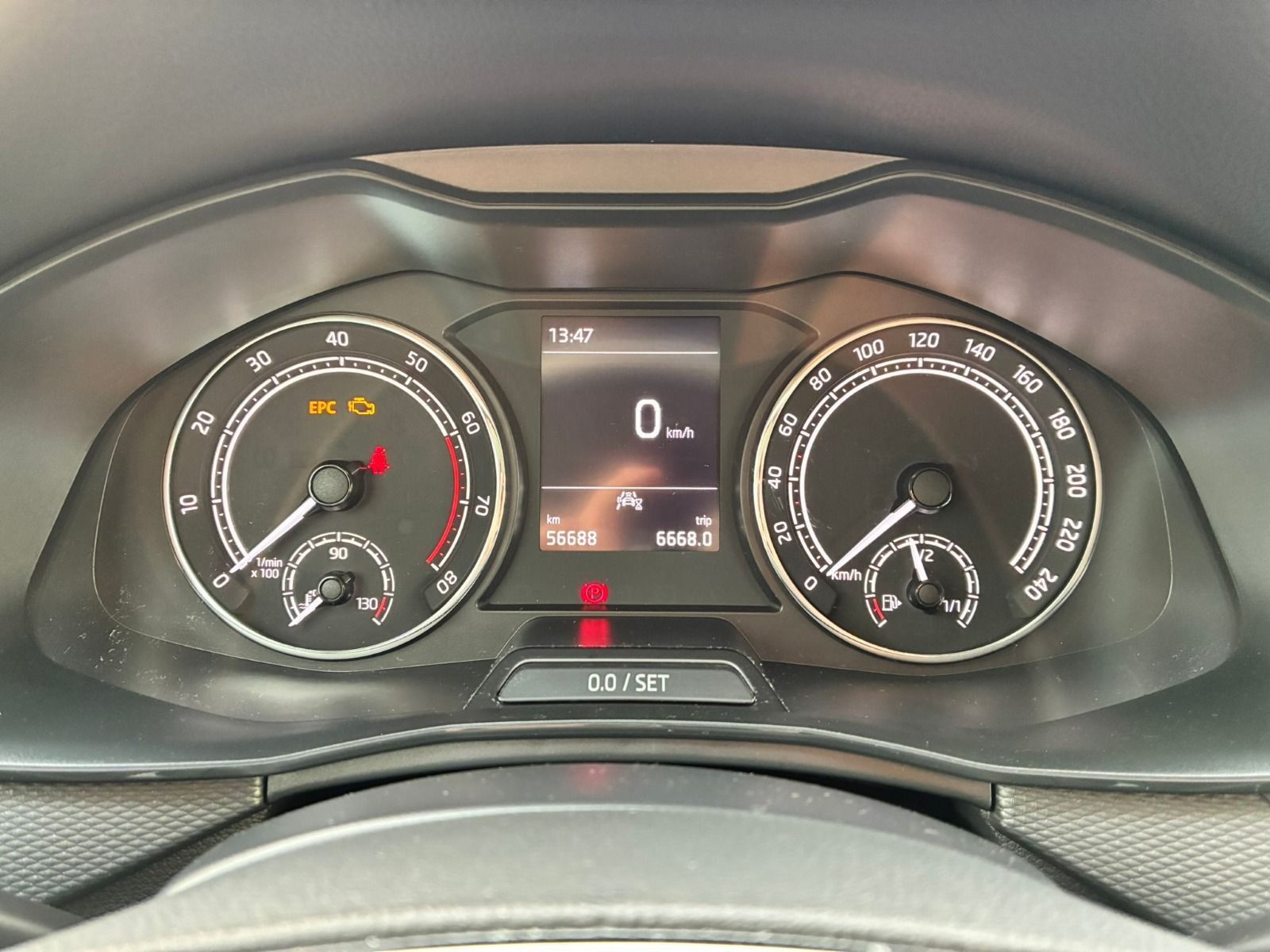 Fahrzeugabbildung SKODA Scala 110PS 6-Gang*LED*PDC*SmartLink