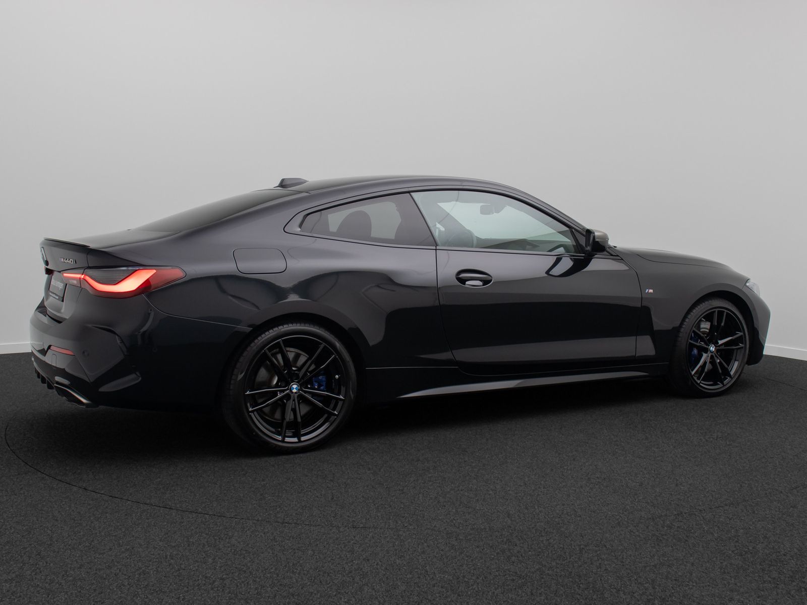 Fahrzeugabbildung BMW M440i xD Coupé Laser HUD Kamera DAB Komfort 19"