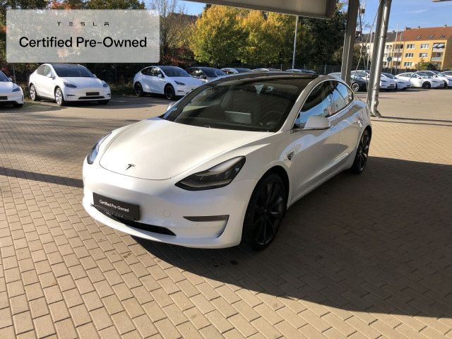 Tesla Model 3 Performance AWD