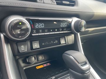 Toyota RAV4 2.5 Hybrid Team D *2xPDC*ACC*LED*SHZ*NAVI*