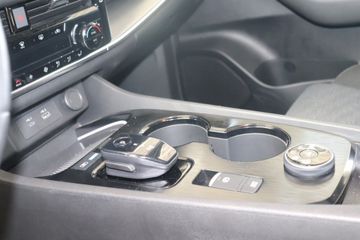 Fotografie des Nissan X-Trail 1.5 VC-T e-POWER e-4ORCE N-Connecta