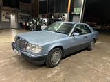 Mercedes-Benz CE 300 Automatik Leder Schiebedach TÜV neu mit H - Mercedes-Benz CE 300 Gebrauchtwagen