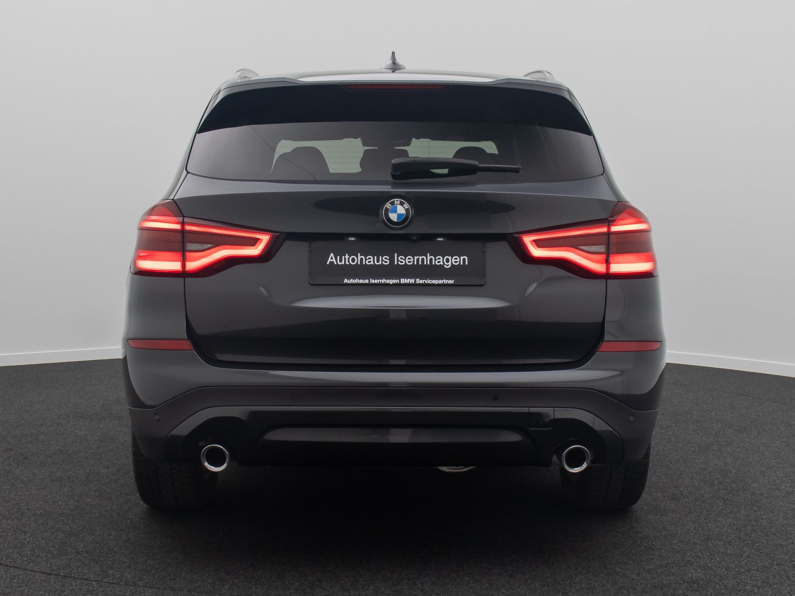 Fahrzeugabbildung BMW X3 xD20d Kamera HUD HiFi AHK Komfort Sport 19"