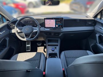 Volkswagen Tiguan - 11