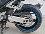 Yamaha FZS 1000 Fazer RN14  - YAMAHA FAZER 1000