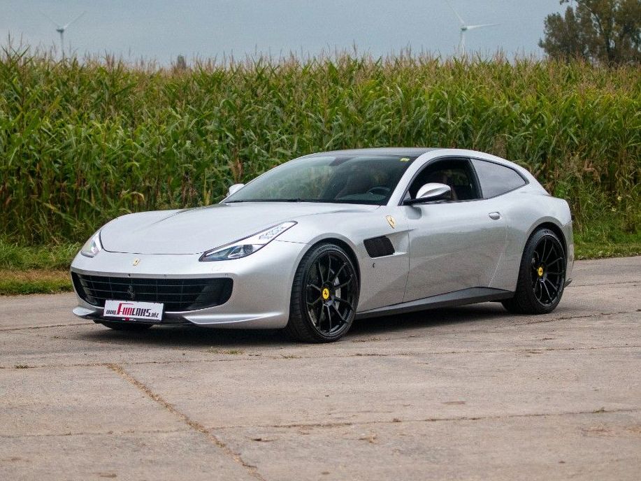 Ferrari GTC4Lusso