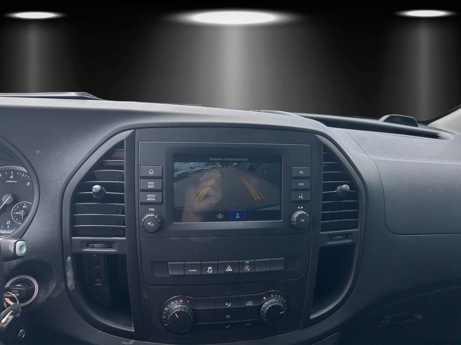 Fahrzeugabbildung Mercedes-Benz Vito 116CDI Kasten Lang 9G Audio40 DAB Kamra SHZ