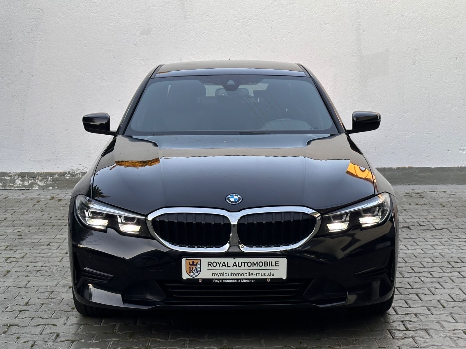 BMW 320e Limousine SOH 92%/LED/AHK/HIFI/SPORTSITZE imagem 2