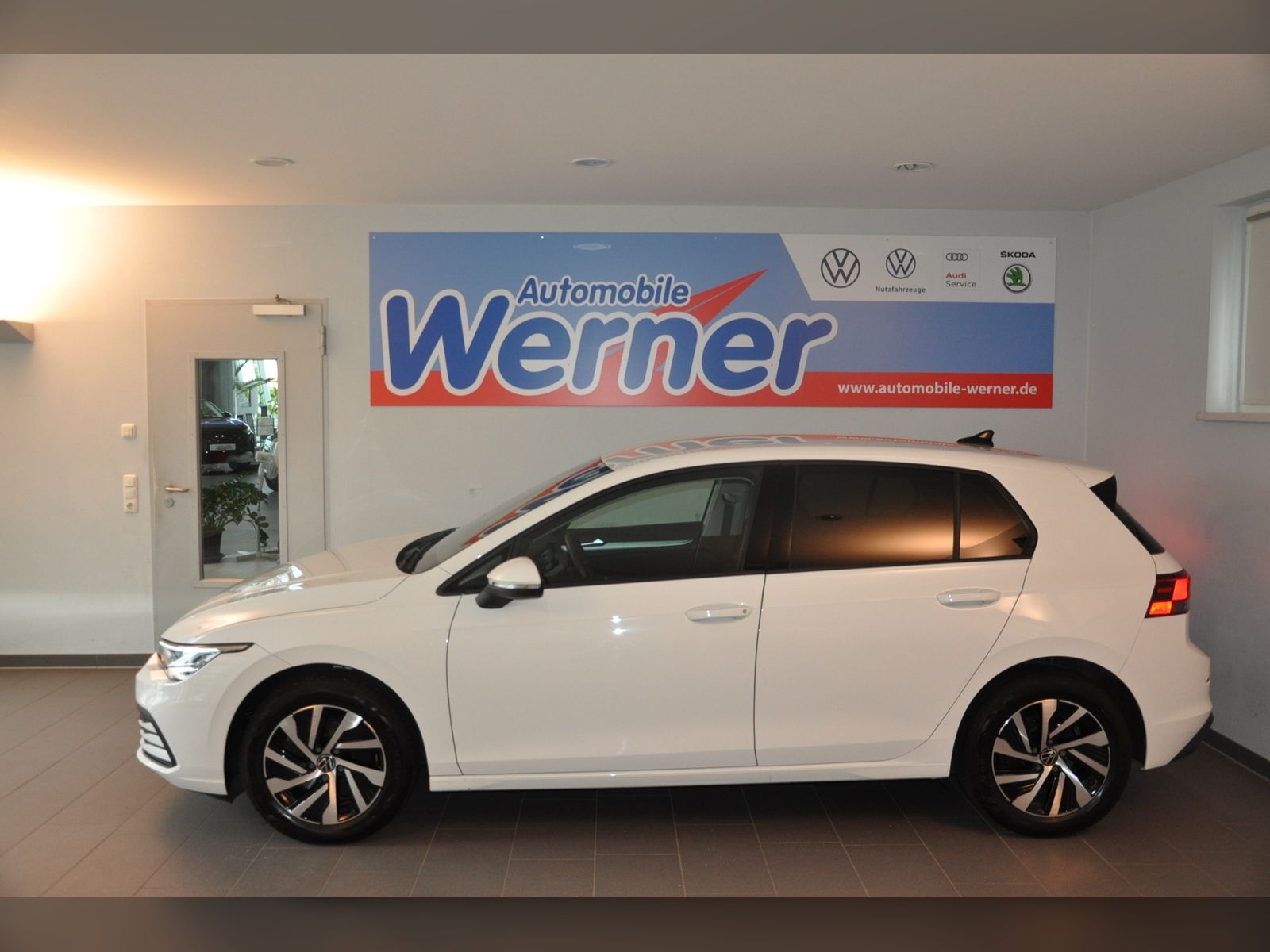 Volkswagen Golf  Life 1.0eTSI DSG ACC RKamera App-Navi LED foto 14