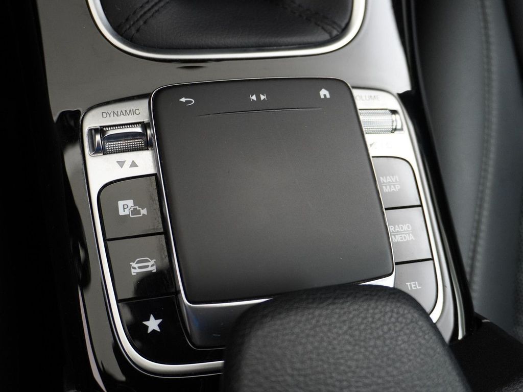 Mercedes-Benz A 160 Business Solution Plus | AHK Wegklapbaar |