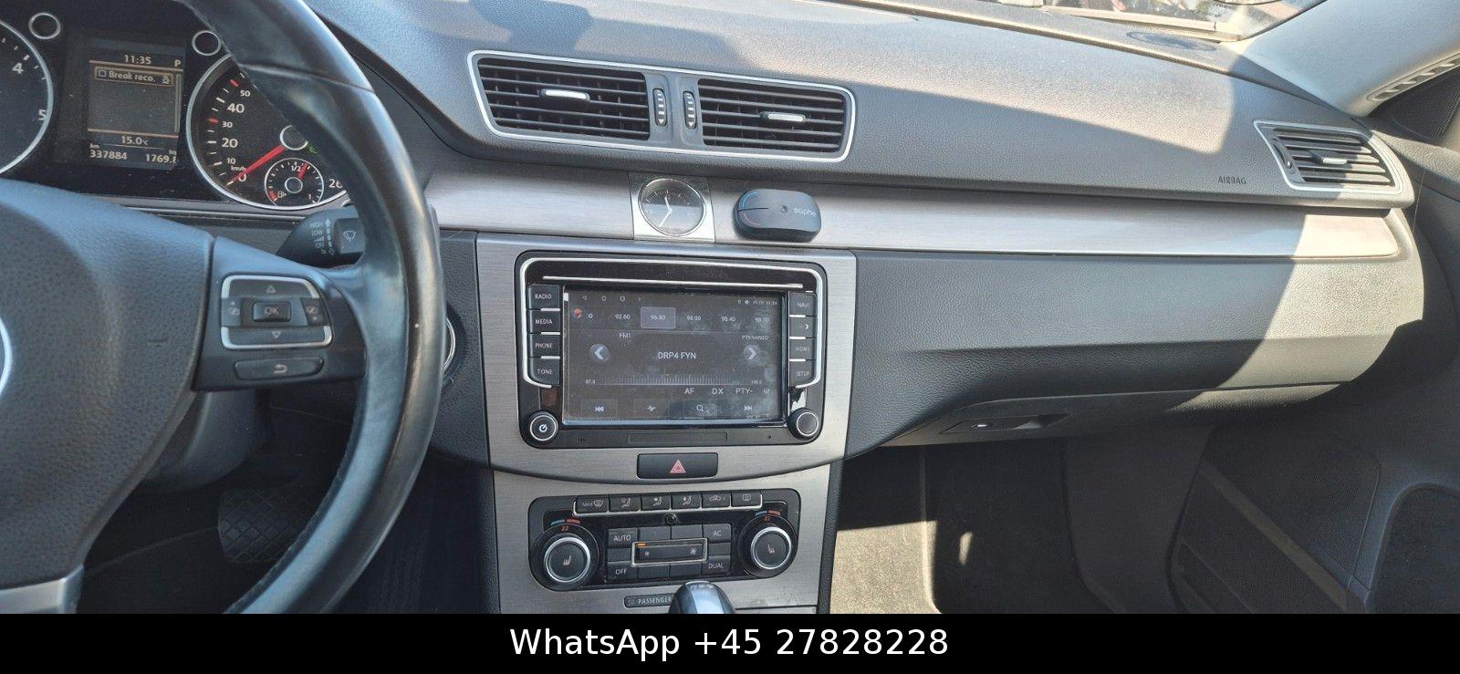 Volkswagen Passat 2011 — photo 14
