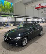BMW 320i F30 - BMW 320: F30