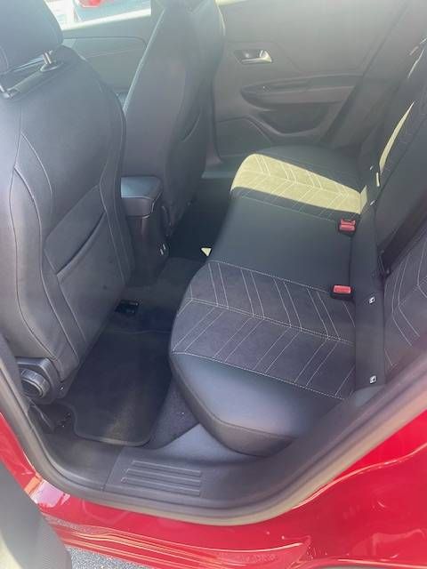 Fahrzeugabbildung Opel Mokka 1.2 Turbo GS// NAVI PDC RKF  KLIMA AT
