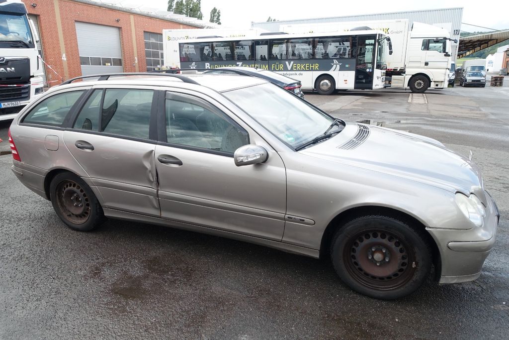Mercedes-Benz C 180